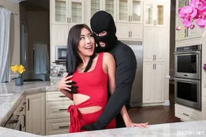 Một ngày đột nhập và tập nóng bỏng đàn ông của rei kamiki