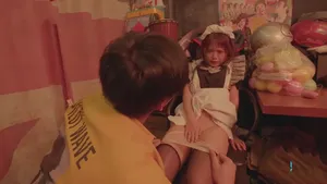 Người vợ cho Gã chồng nện người phụ nữ khác để tìm cảm giác lạ