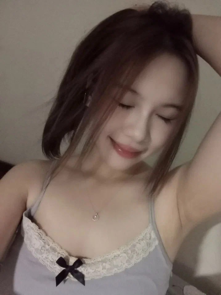 Horny brunette teen